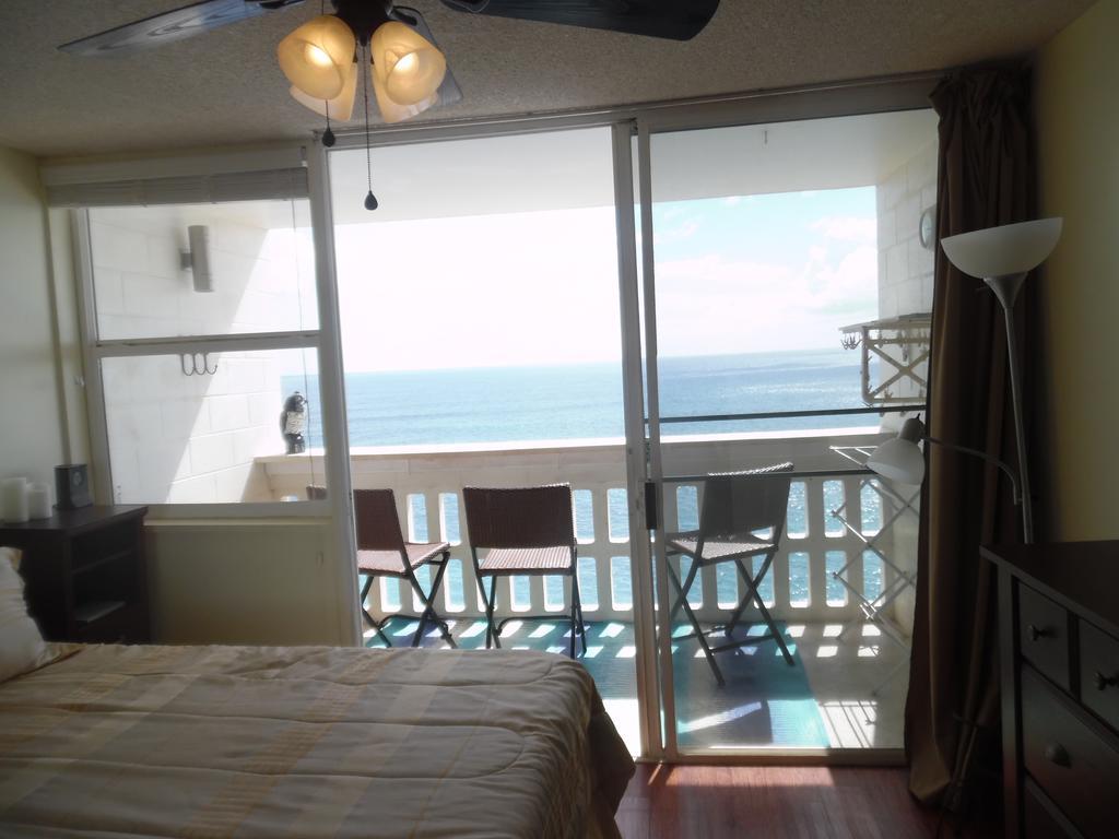 Makaha Beach Cabanas Penthouse Hotell Waianae Exteriör bild